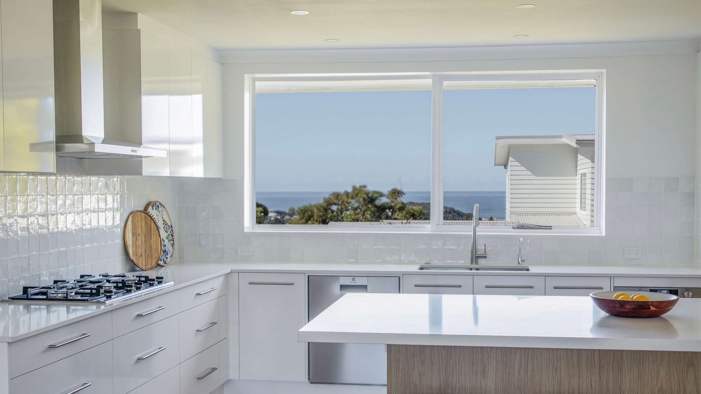 North Narrabeen kitchen with a wide window to the ocean